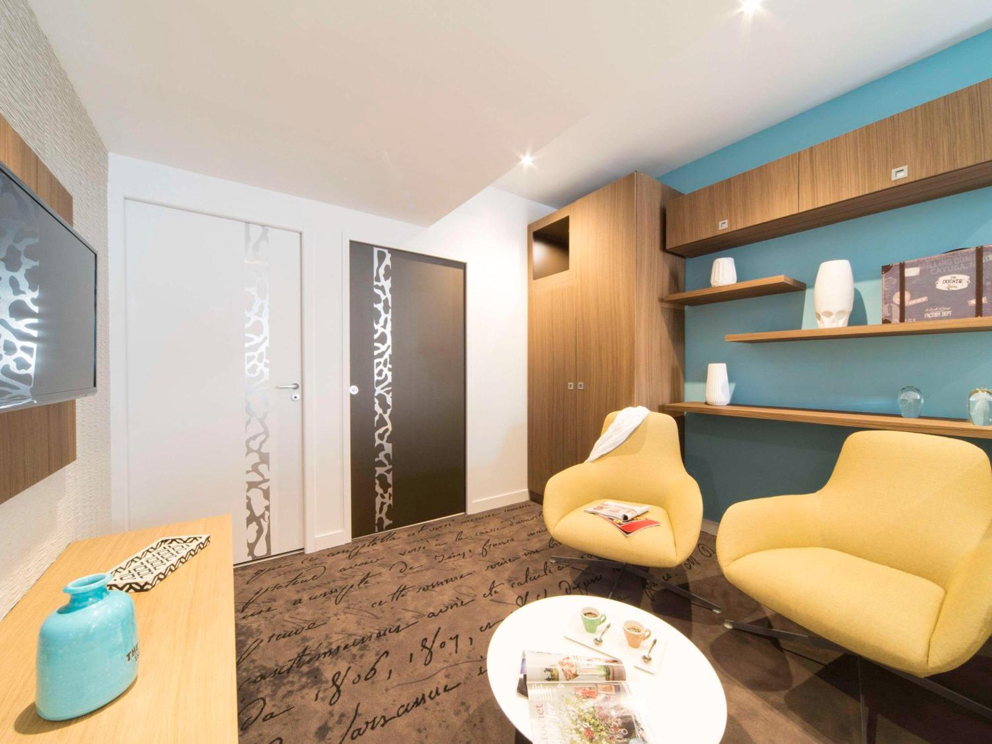 Hotel Ibis Styles La Rochelle Centre Exterior foto