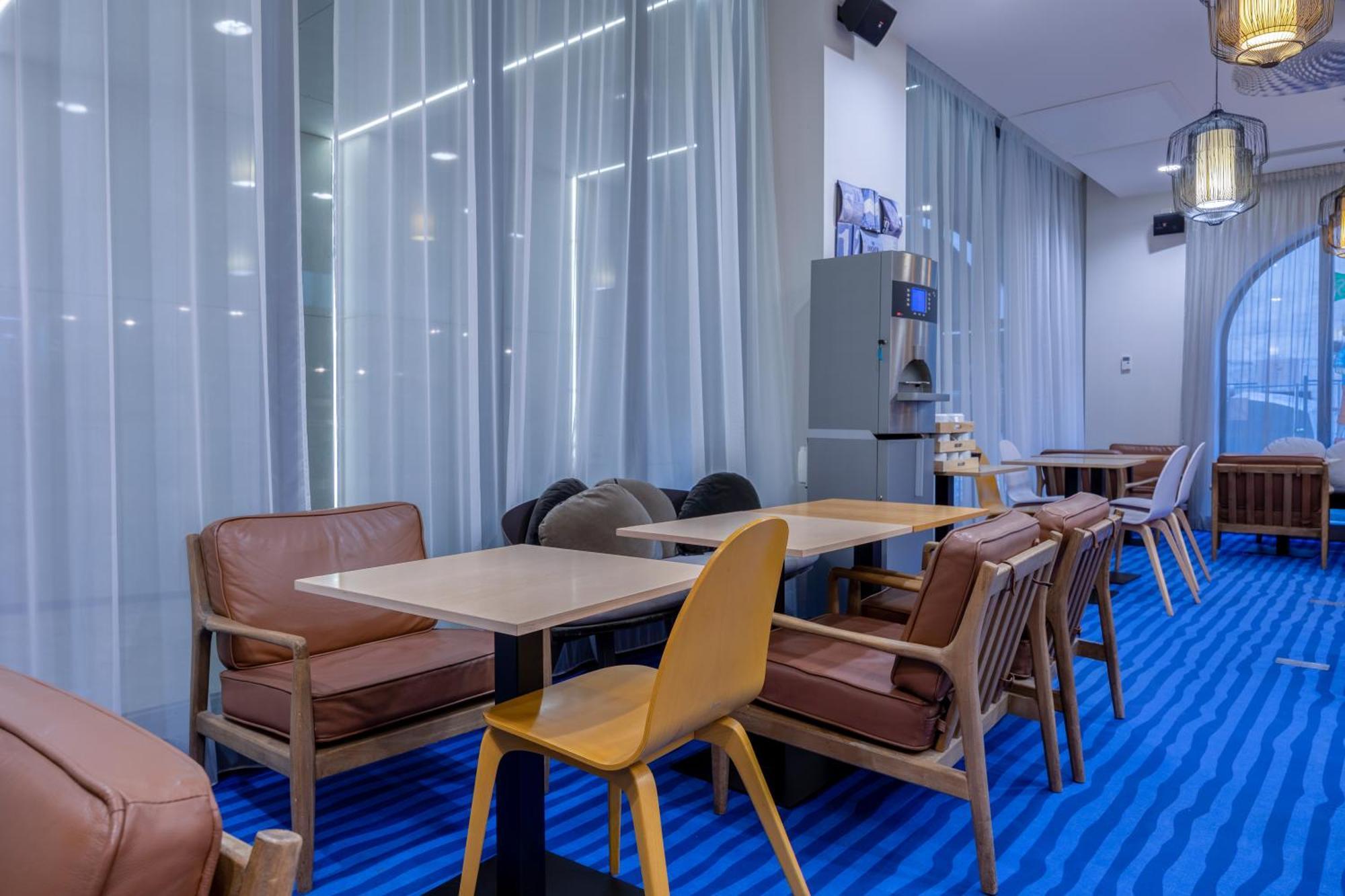 Hotel Ibis Styles La Rochelle Centre Exterior foto